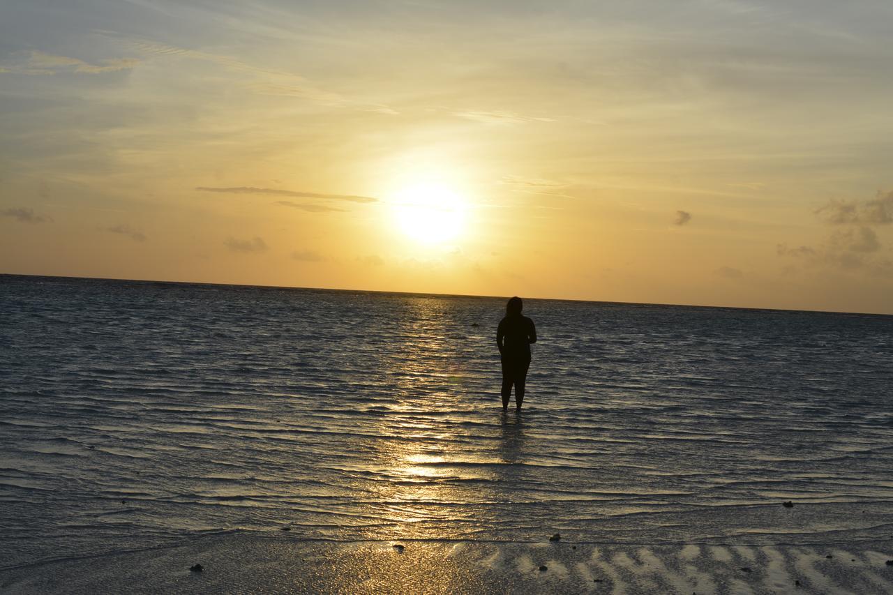 Noomuraka Inn Omadhoo Екстериор снимка